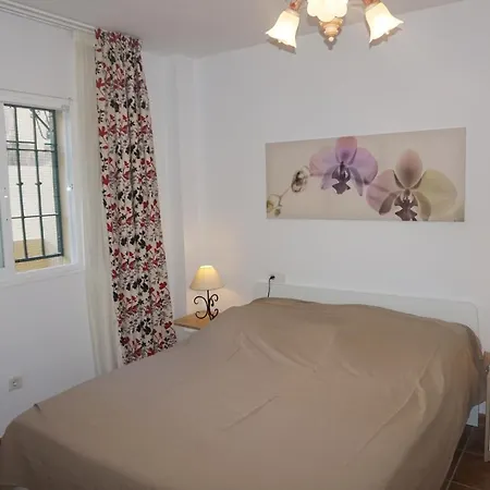 Apartment Jardines De Burriana 12 *